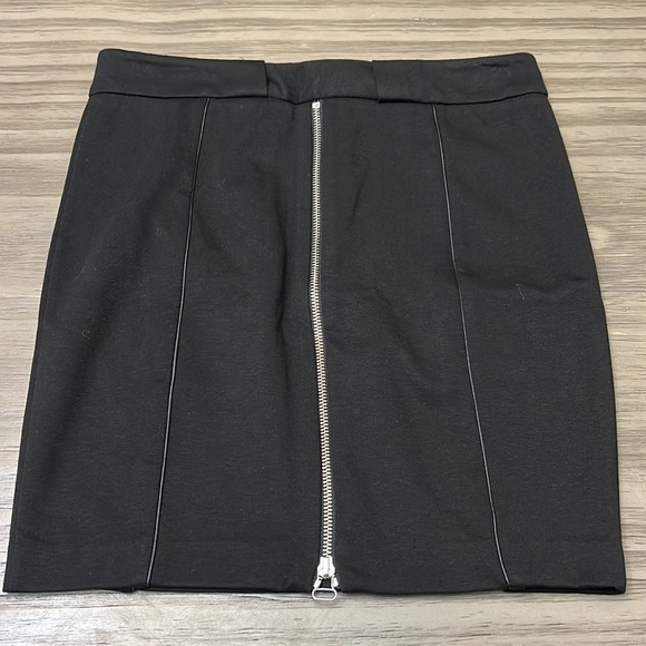 ALEXANDER WANG BLACK MINI SKIRT SMALL - Picture 8 of 14